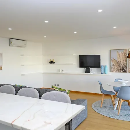 Apartment B19 - Marina Bay *