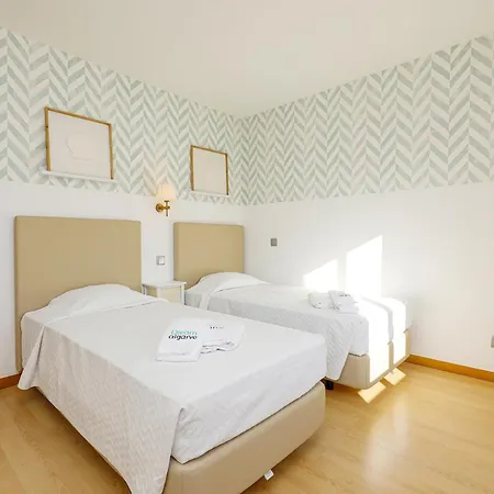 B19 - Marina Bay Apartment
