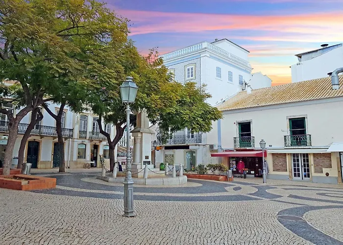 B19 - Marina Club Lagos