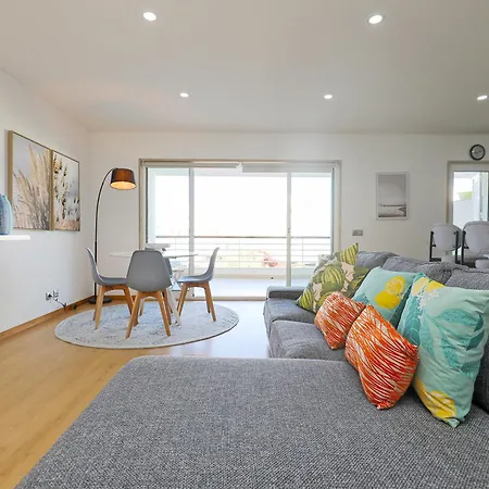 B19 - Marina Club * Lagos